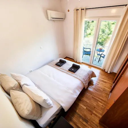 Апартаменты Unique Views Of Filopapou Hill In Acropolis Area!